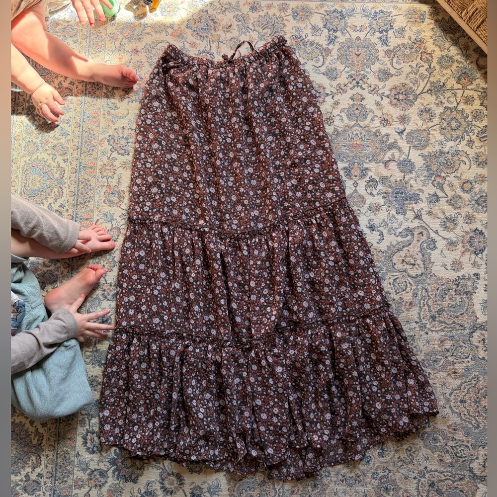 Aerie Garden Party Midi Skirt XS Floral Tiered Boho Summer Prairie Beach